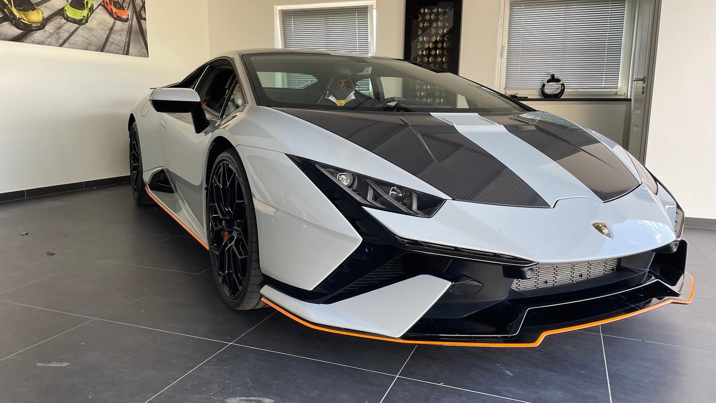 Lamborghini Huracán TECNICA+LIFT+SENSONUM+CARBON-GARANTIE