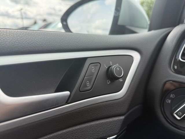 Golf 7 VII Cup 1.4 TSI SHZ PDCv+h Berganfahrass.