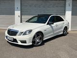 Mercedes-Benz E 63 AMG Sport/Pano/Kamera/Harman-Kar/Leder/Xen - Mercedes-Benz E 63 AMG Gebrauchtwagen