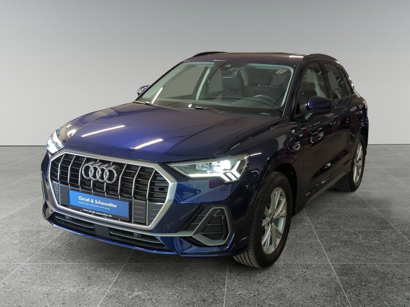 Audi Q3 45 TFSIe S-tronic S line LED NAVI PANO KLIMA foto 2