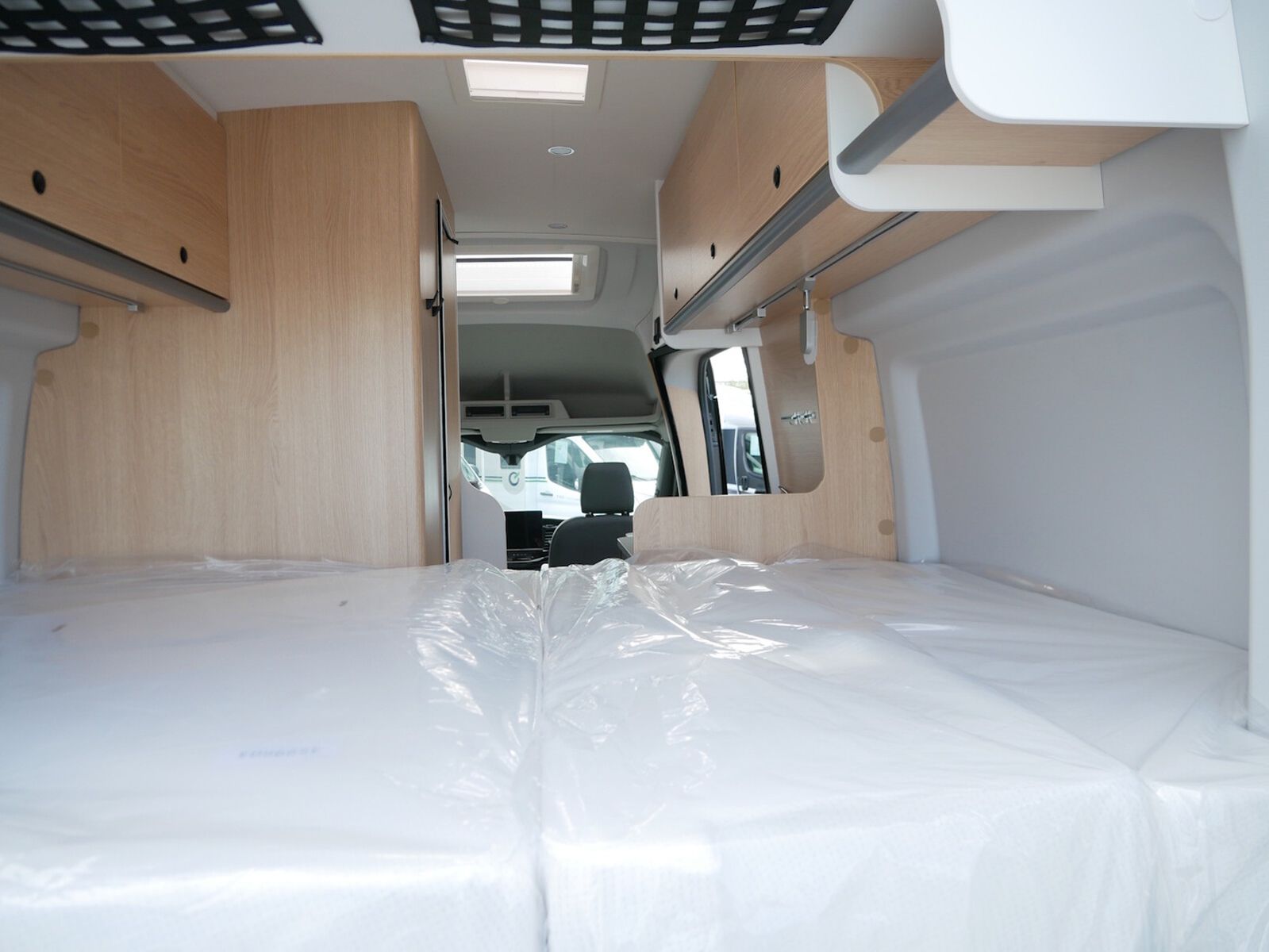Fahrzeugabbildung Sunlight Cliff 4x4 590 Ford, 4x4, Markise