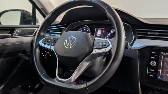 Volkswagen Passat 1.5 TSI Business ACC+LED+CARPLAY+ALU