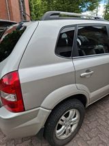 Hyundai TUCSON 2.0 CRDi VGT GLS 2WD GLS - Hyundai TUCSON aus 2007: Crdi