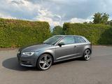 Audi A3 8V TFSI  1,8 180PS grau Auto - Audi A3 8V mit Benzin-Antrieb