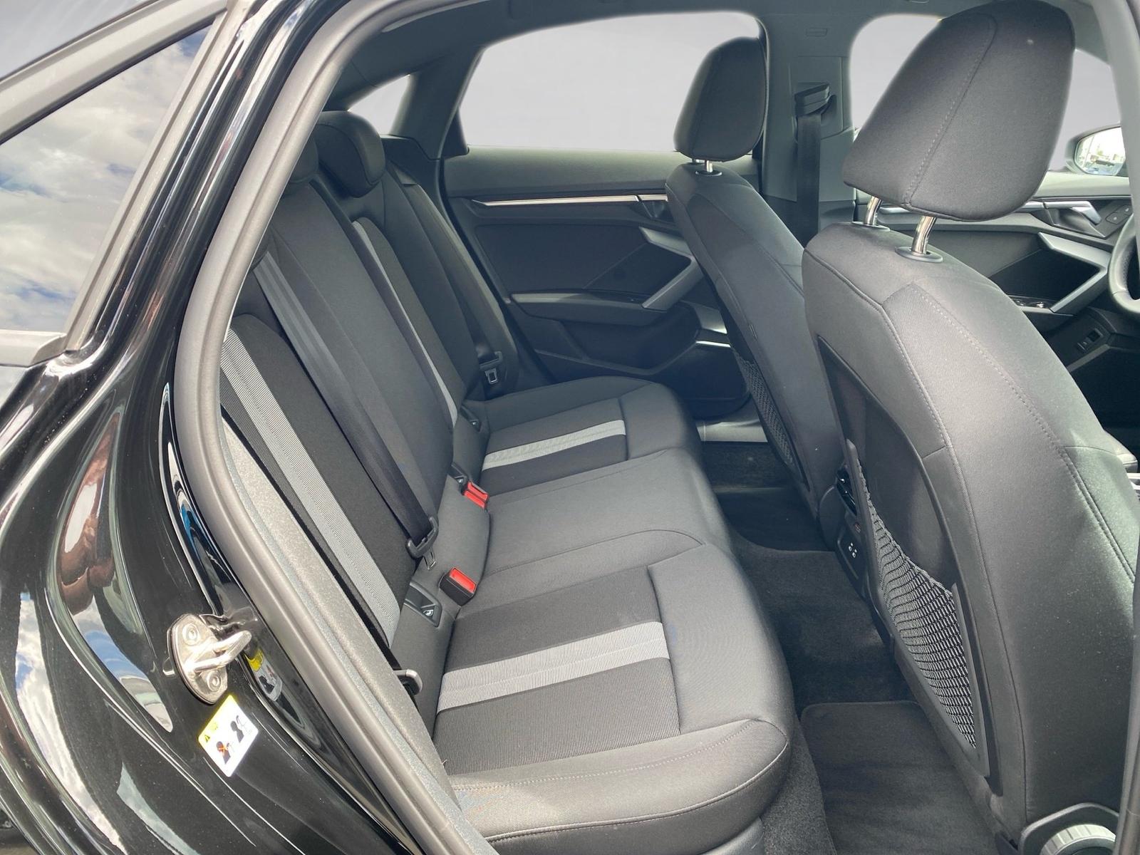 Audi A3 Limousine 35 TFSI advanced S-tronic AHK Navi