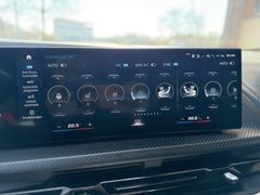 BMW XM/B&W/AHK/M-DRIVERs PACKAGE/BMW GARANTIE