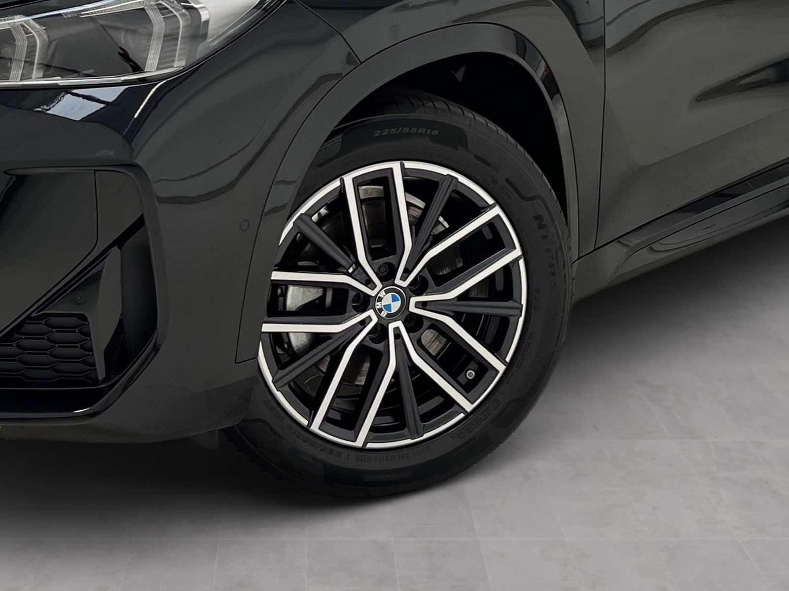 BMW iX1 - Bild 8