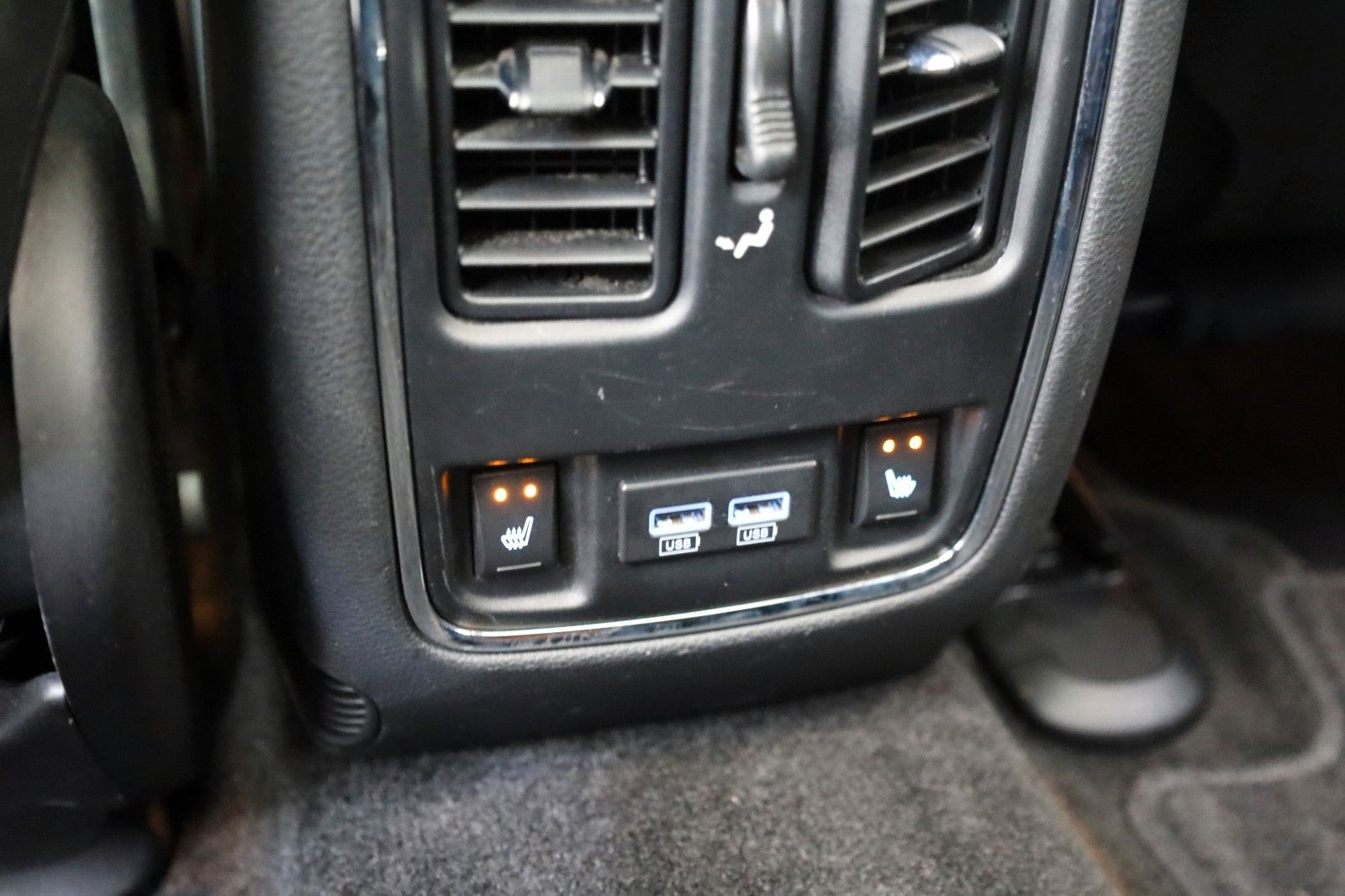 Fahrzeugabbildung Jeep Grand Cherokee 6.4 V8 HEMI SRT Leder,Navi,ACC,SH