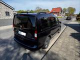 Volkswagen Caddy Maxi Move 2.0 TDI DSG 7 Sitze Panoramadach - VW Caddy Maxi von privat