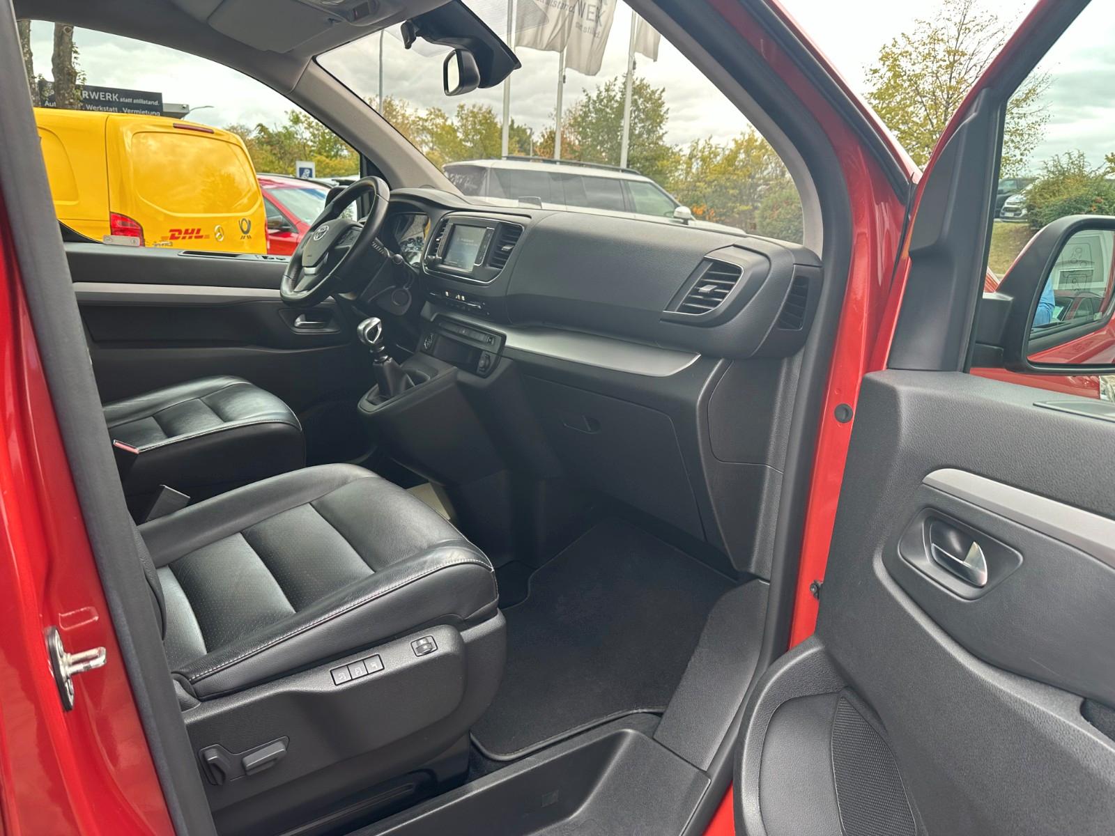 Toyota Proace Verso L1 Team Deutschland AHK Standhzg.