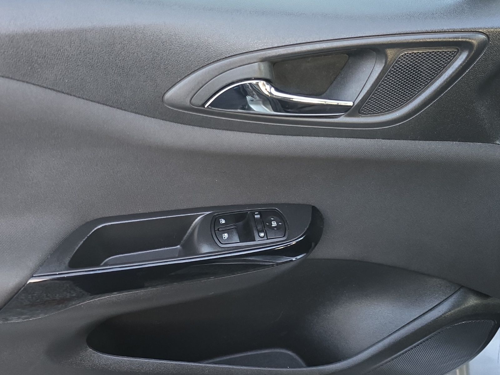 Fahrzeugabbildung Opel Corsa 1.4 Color Edition INSPEKTION TÜV NEU