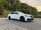 Mercedes-Benz E 63 AMG S 4MATIC Night Paket*AMG Fahrwerk - gebrauchte Mercedes-Benz E 63 AMG aus dem Jahr 2015