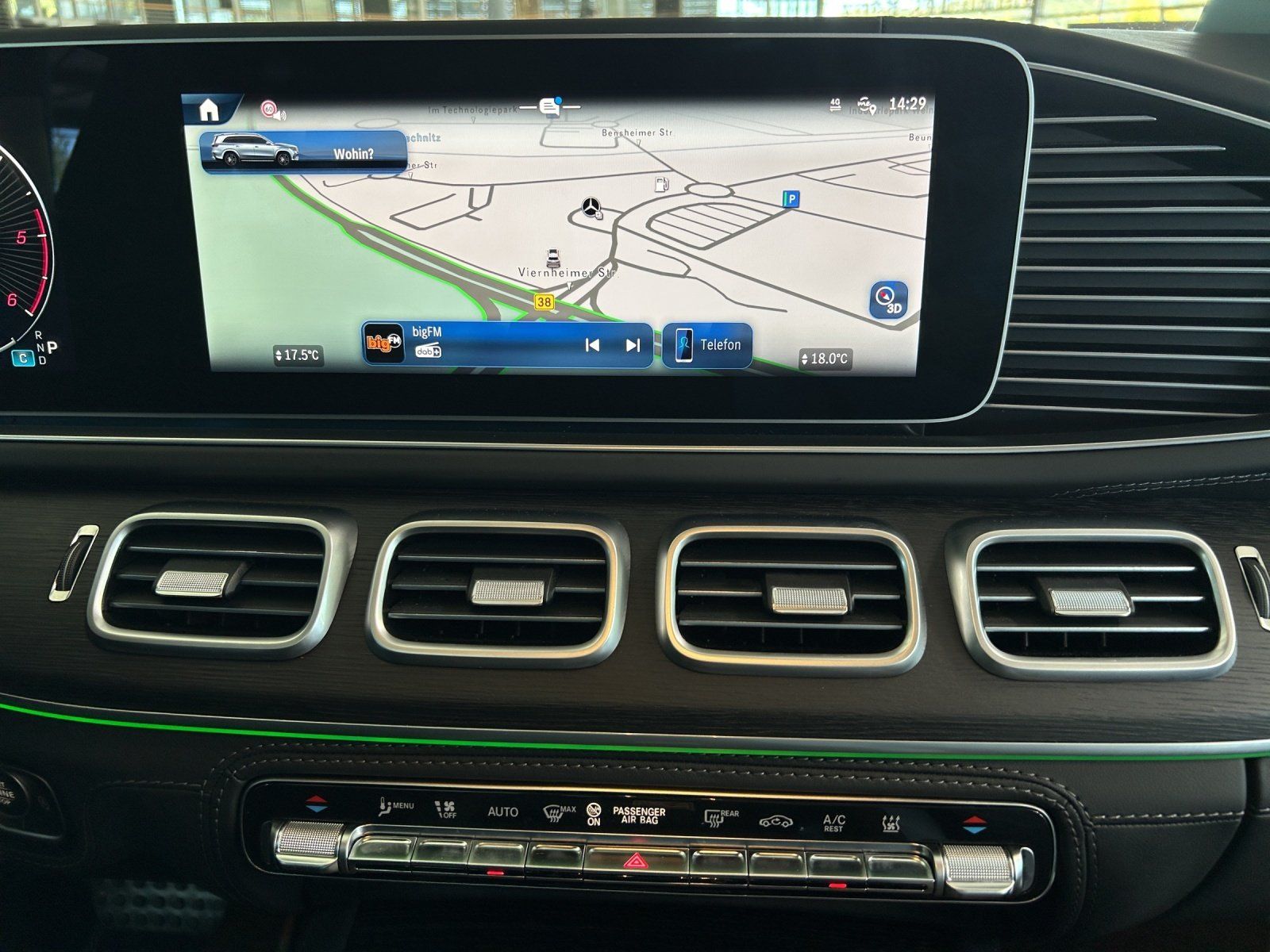 Fahrzeugabbildung Mercedes-Benz GLS450d AMG Prem+ DISTR Standh AHK Massage 6xSHZ