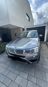 BMW X3 xDrive30d ADVANTAGE  - BMW X3: Silber