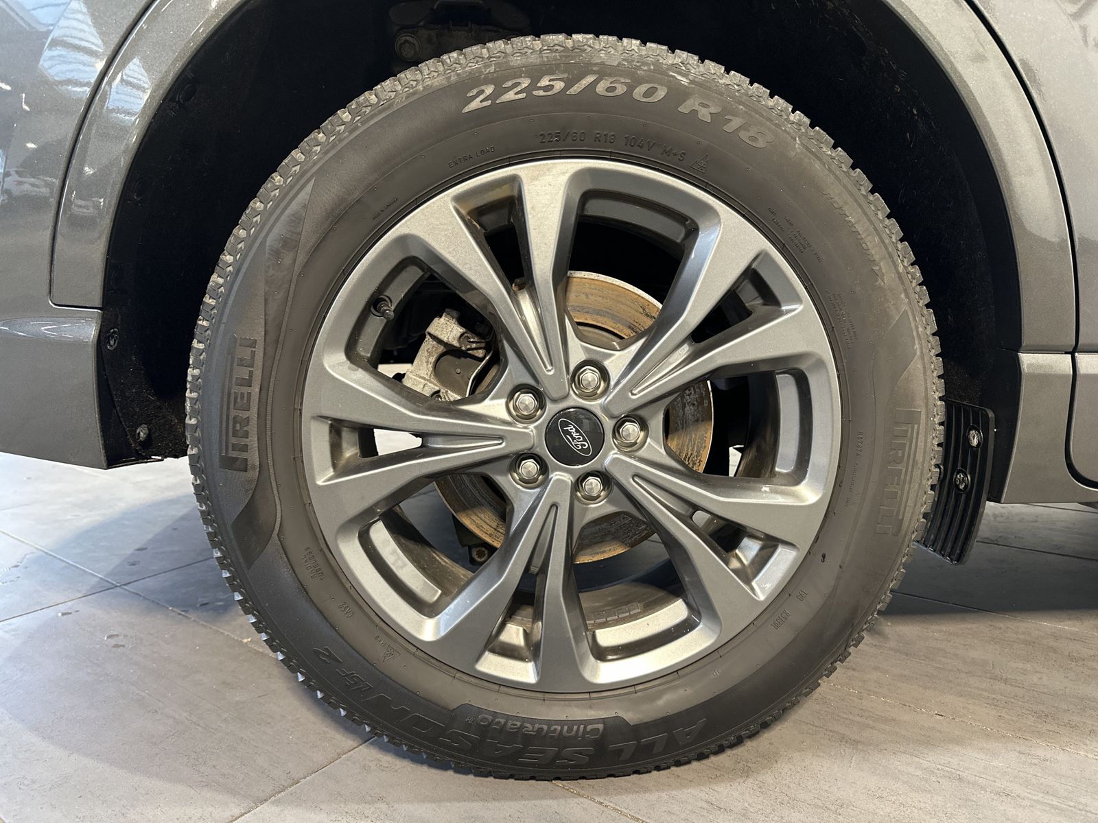 Fahrzeugabbildung Ford Kuga 2.5 Plug-In Hybrid ST-Line NAV+LED+PANO+KAM