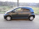 Toyota Aygo " AUTOMATIK", RENTNERFAHRZEUG, TÜV usw NEU. - Toyota aus 2009: Aygo