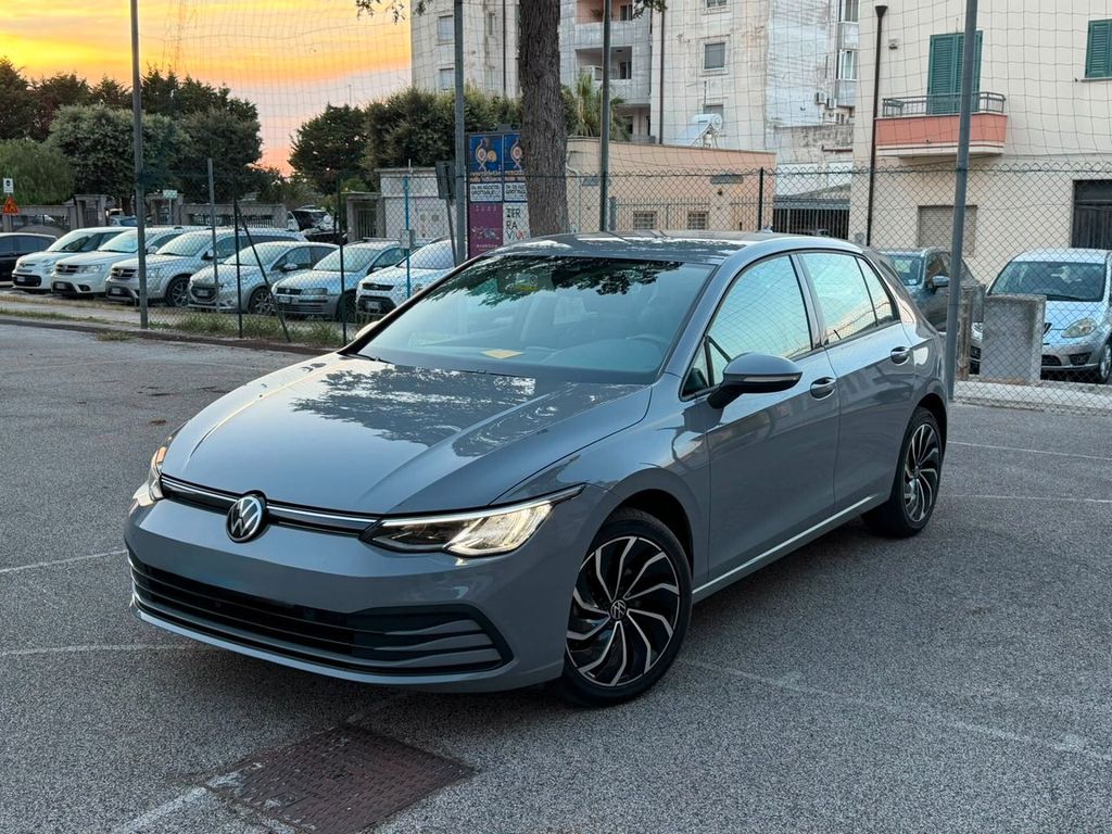 Image of Volkswagen Golf