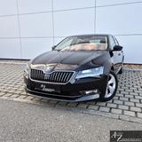 Skoda Superb 2,0TDI Lim. Style Navi*Xen*Kam*DAB*1 Hand - Skoda Superb mit Diesel-Antrieb: Limousine, 2.0