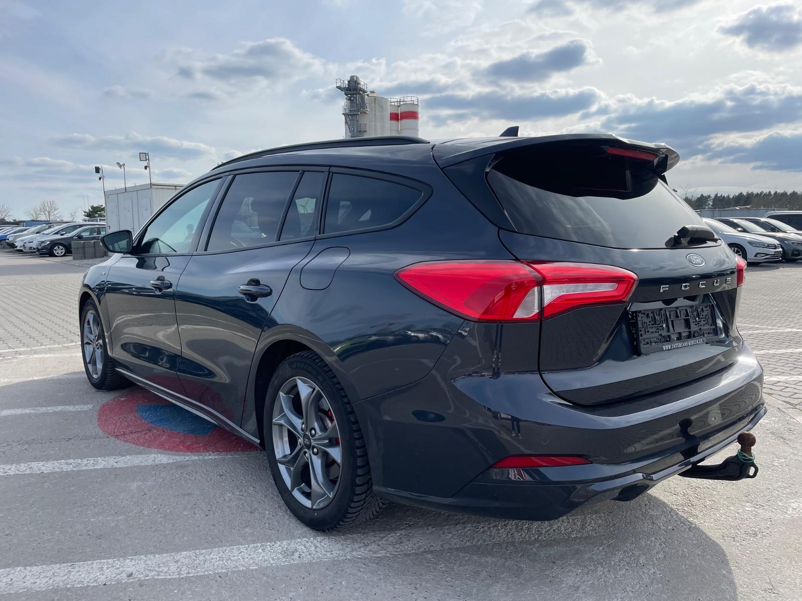 Ford Focus Turnier ST-Line X Led//Cam//Ahk//KeylessGo