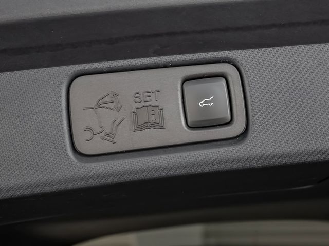 Ford Mustang Mach-E Basis AWD Stauassistent Kamera