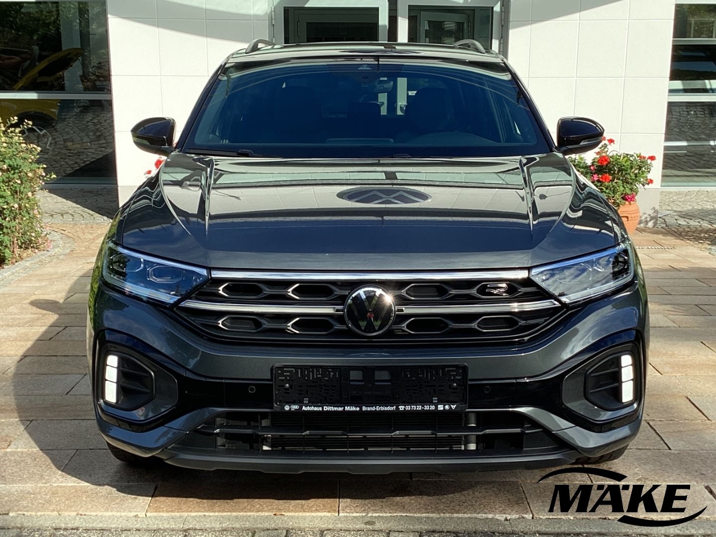 T-Roc R-Line 1.5 TSI DSG AHZV IQ.L ACC BLACK STD