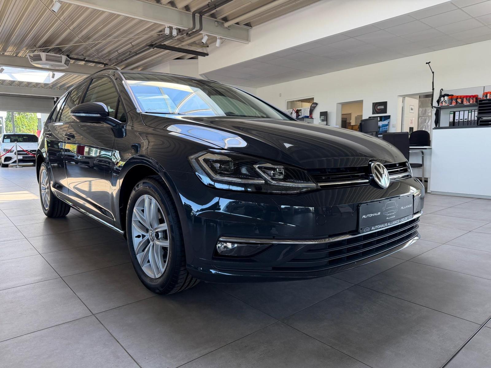 Volkswagen Golf Variant VII 2.0 TDI Comfortline 2,0 Ltr....