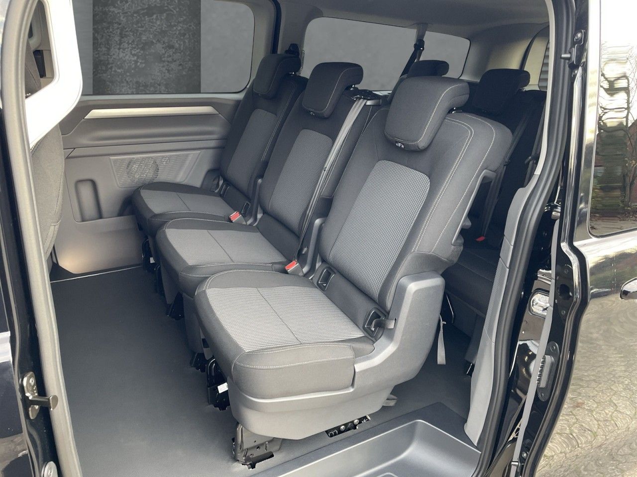 Volkswagen T6 Caravelle - Bild 10