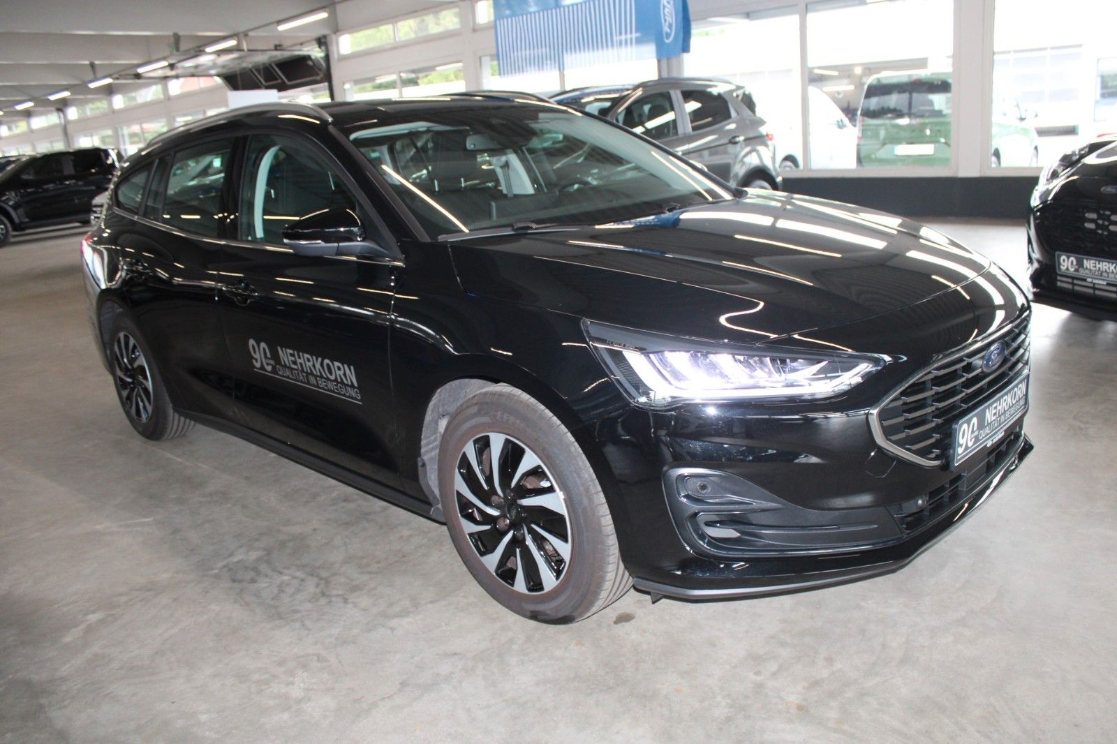Fahrzeugabbildung Ford Focus MHEV Titanium Turnier LED NAVI WinterPaket