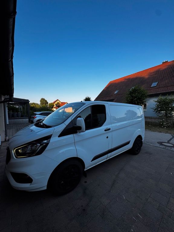 Image of Ford Transit Custom