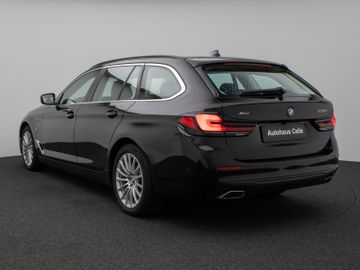 Fahrzeugabbildung BMW 530e xD Tour Pano ACC Kamera360° Sportsizt