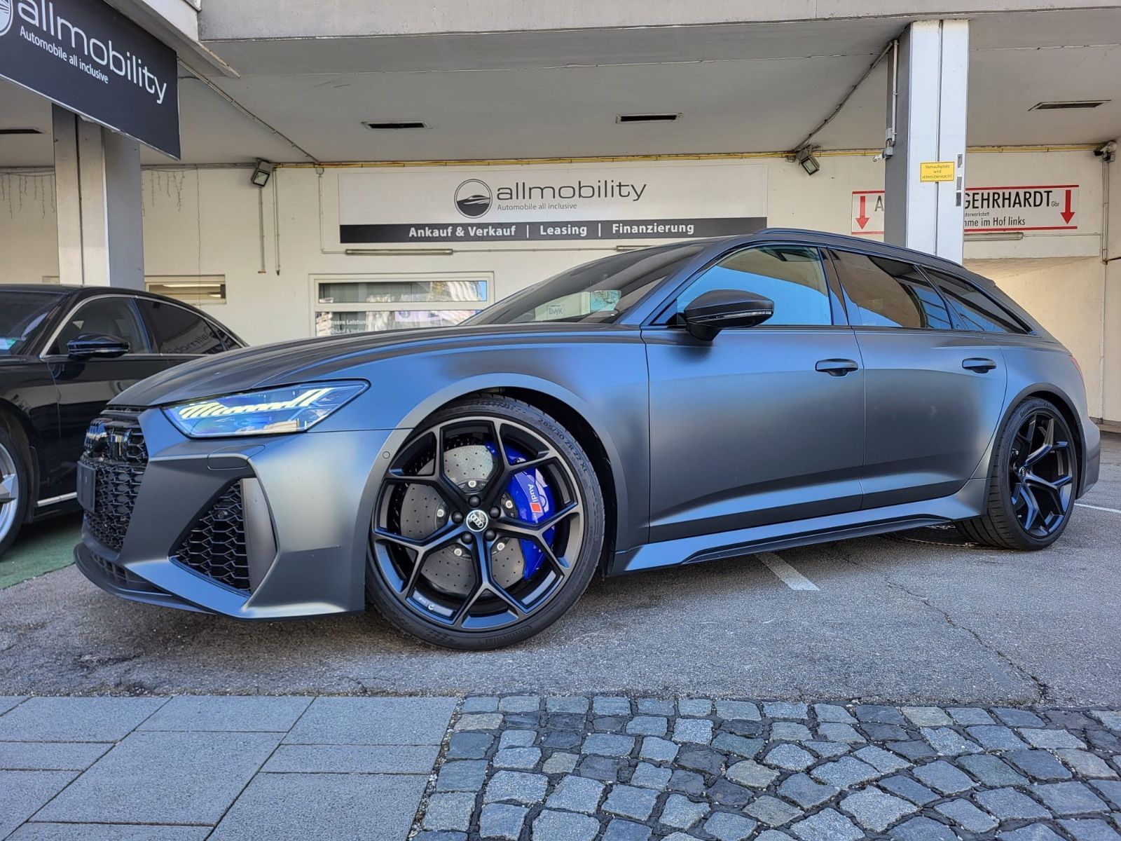AUDI RS6 Avant 4.0 TFSI qu performance Keram Pano B&amp;O