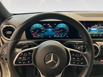 Mercedes A 200 - 12