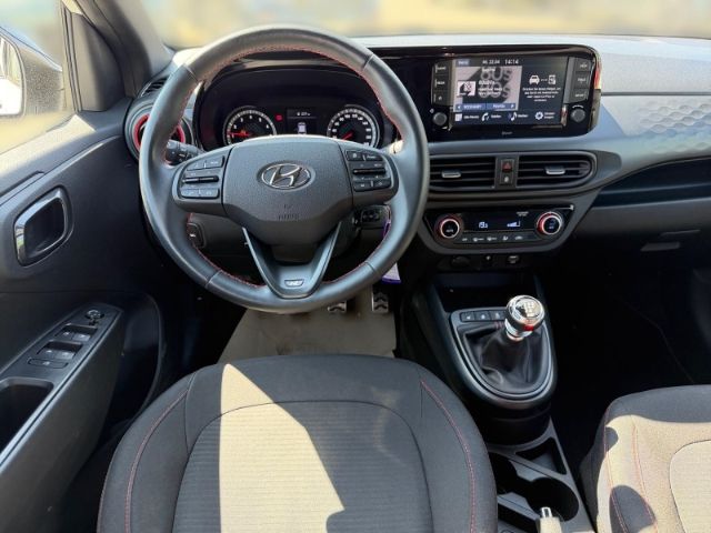 Fahrzeugabbildung Hyundai i10 1.0 N Line +CARPLAY+PDC+TEMPOMAT+RADIO+UVM+