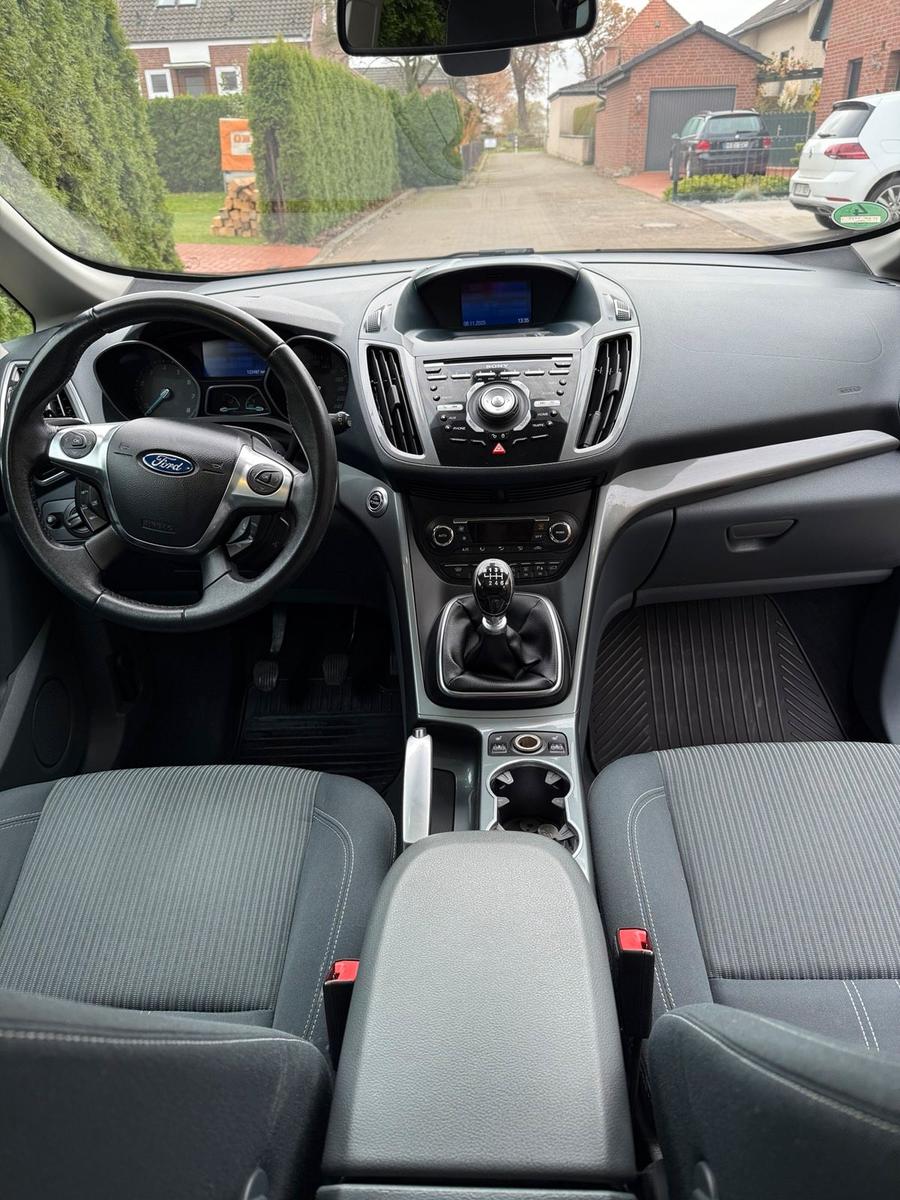 Ford Grand C-MAX 2012 — photo 9
