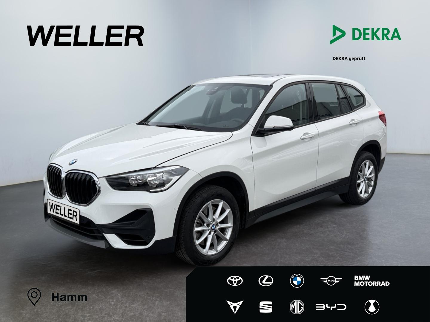 BMW X1 sDrive 20 i *Sportsitze*Pano*SHZ*HiFi*PDC*BT*