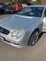 Mercedes-Benz CLK 350 AVANTGARDE AVANTGARDE - gebrauchte Mercedes-Benz CLK 350 aus dem Jahr 2005