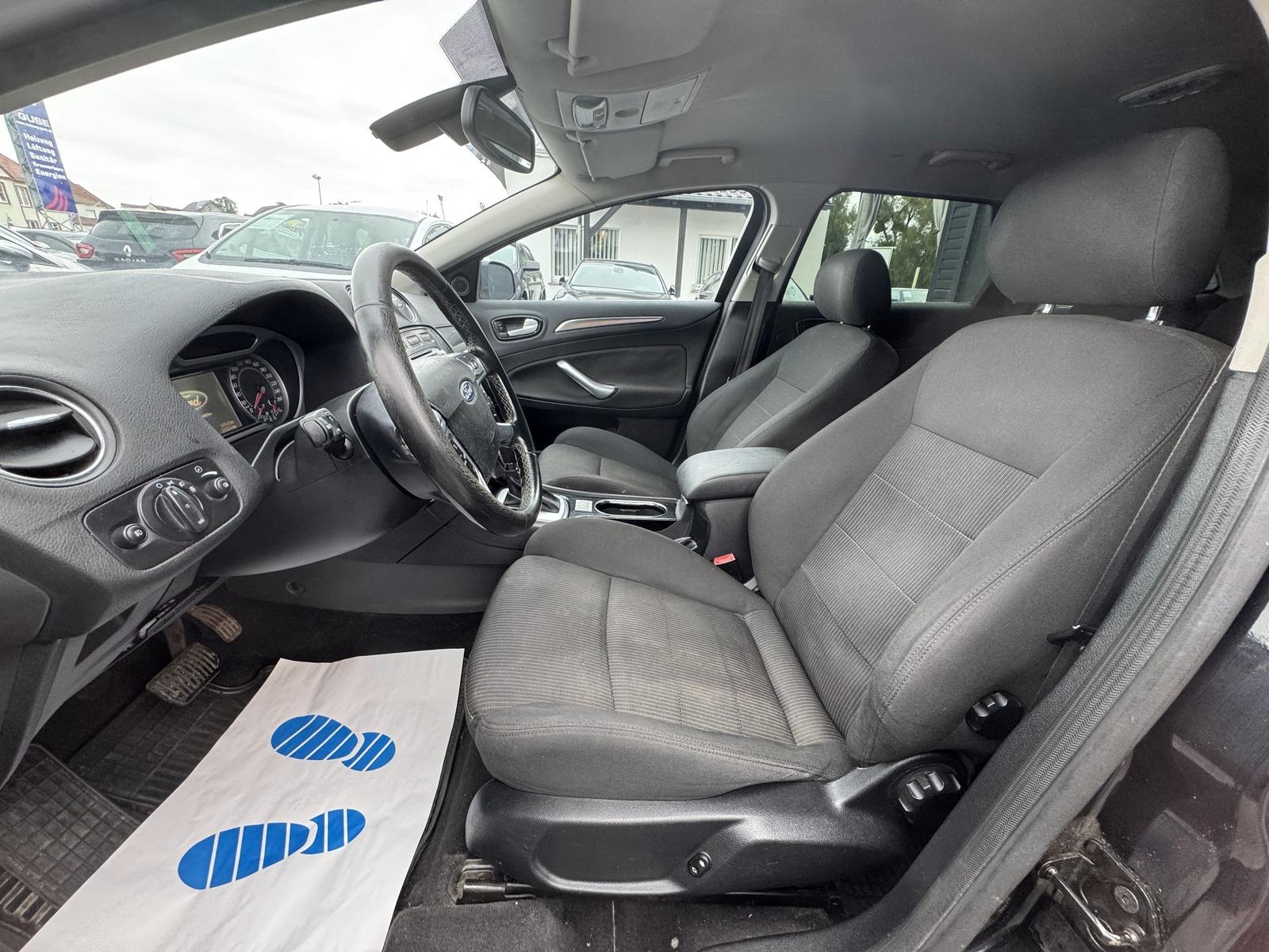 Ford Mondeo 2010 — photo 13