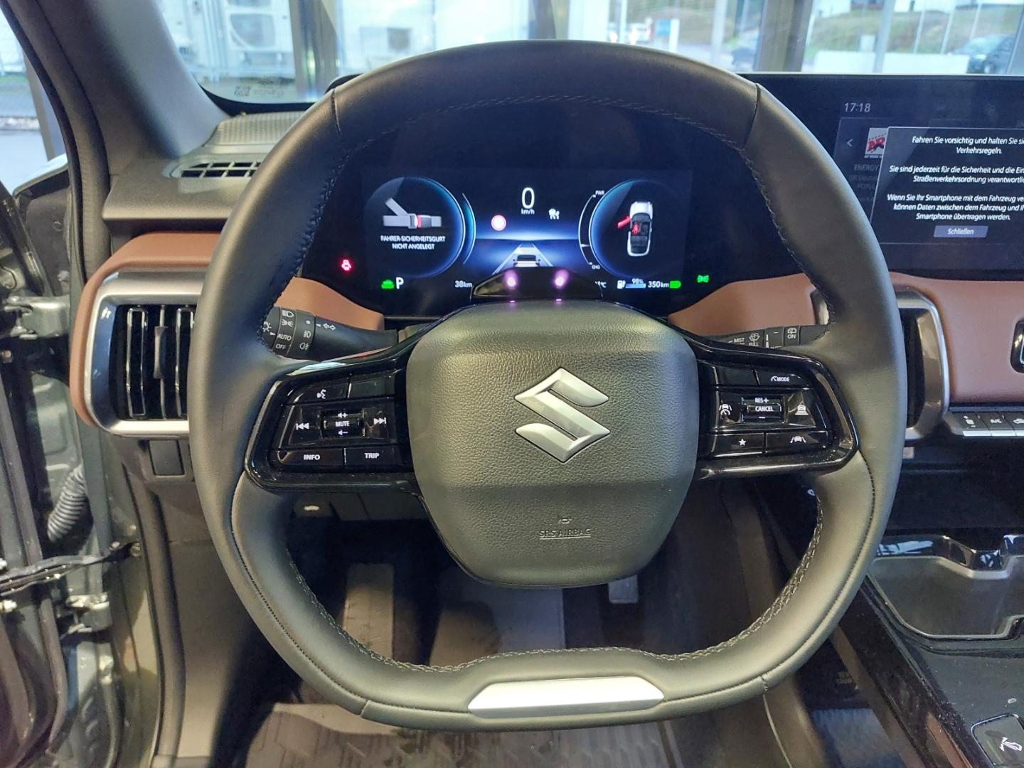 Suzuki e Vitara Comfort + Allgrip  Panorama LED 4 WD
