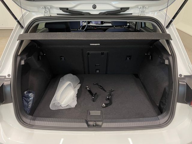 Golf VIII Active 2.0 TDI FAHRSCHULWAGEN