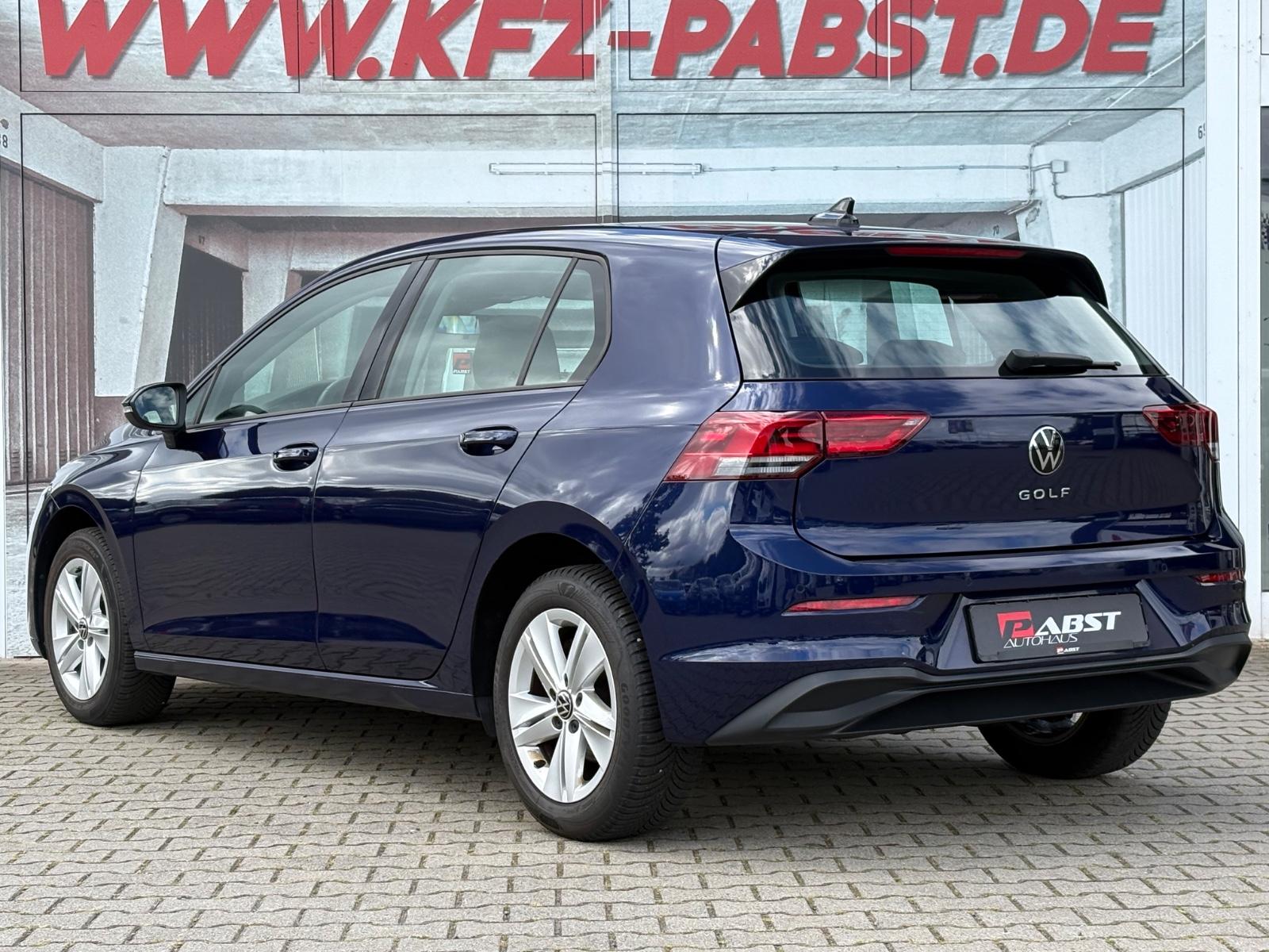Volkswagen Golf VIII Life LED Navi AppConnect ACC SHZ, миниатюра 5