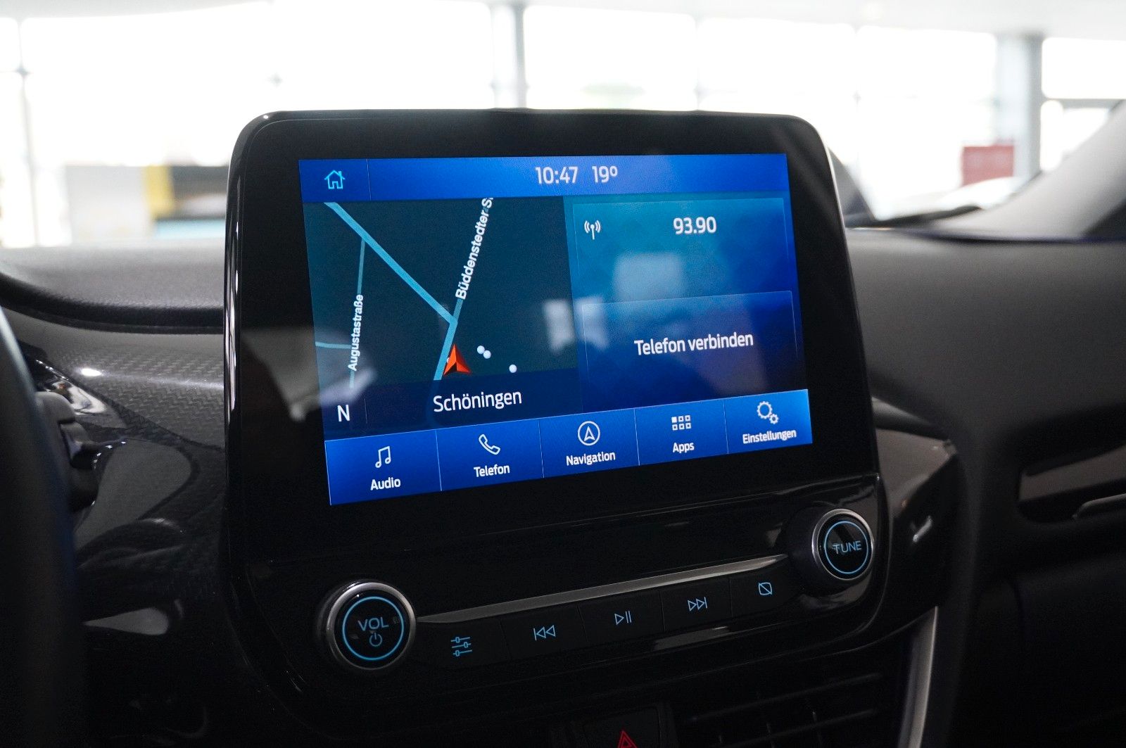 Fahrzeugabbildung Ford Puma 1.5D TITANIUM NAVI/LED/SHZ/TEMP./PDC/DAB+