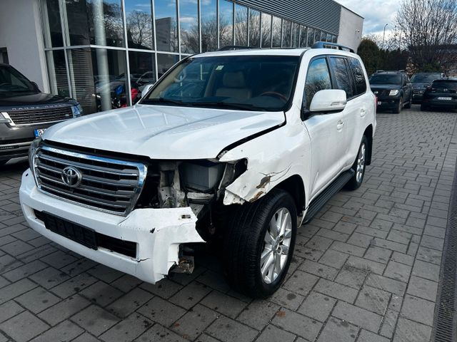 Toyota Land Cruiser V8 4.5 I D-4D 7sitz 200kw A6