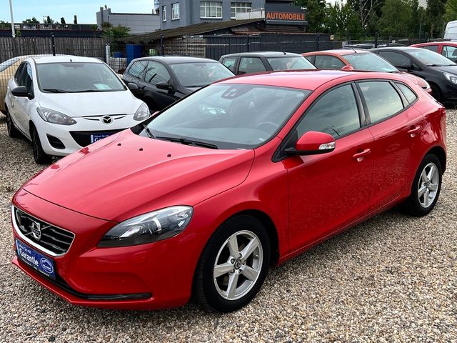 Volvo V40 ACC/Kamera/Bi-Xenon/Totwinkel/Tel/BC/Sitzhzg