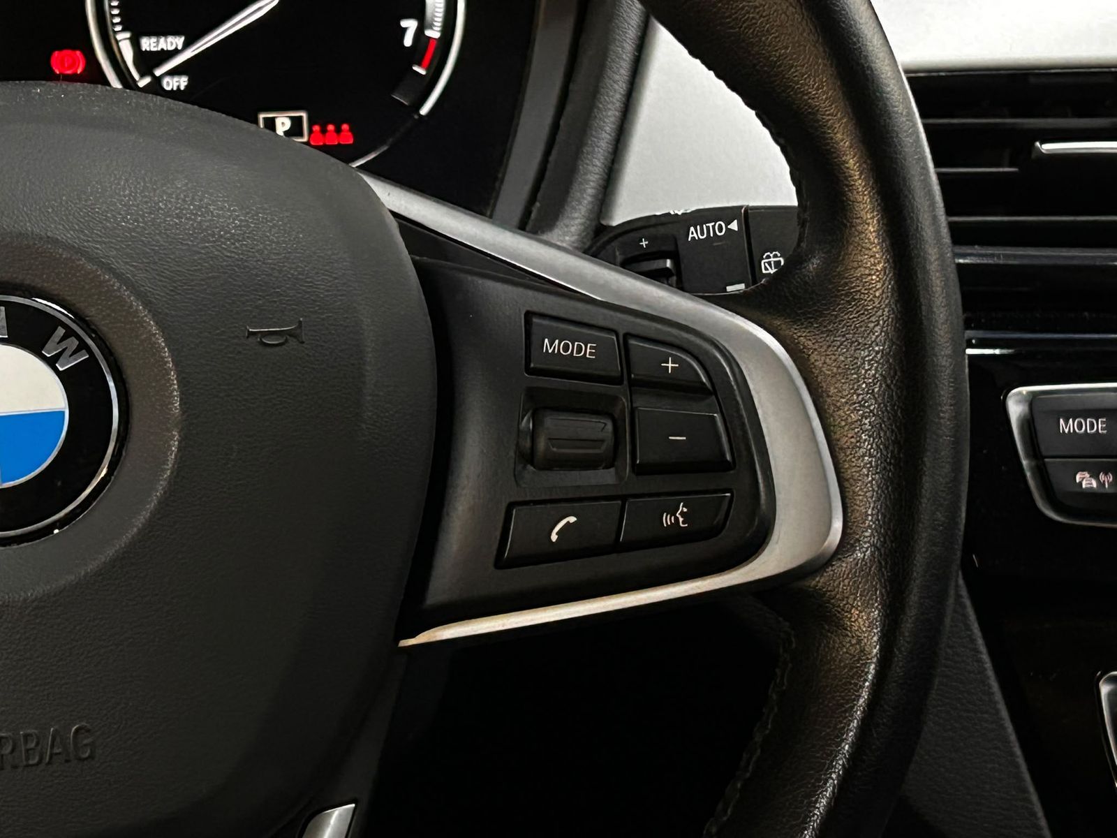 Fahrzeugabbildung BMW X1 25e xDr Advant LEDER+LED+NAVI+SHZ+ACC+PDC+MF+
