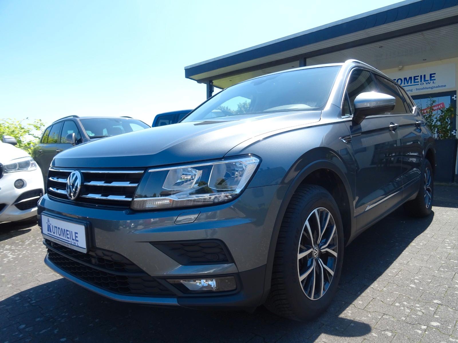 Volkswagen Tiguan Allspace 1.HAND 7 SITZE NAVI PDC SHZ BLUT