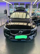 Volvo XC60 B4 Core Auto Core - Volvo XC60 aus 2023