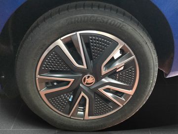 Skoda Fabia IV 1.0 TSI Tour *2XPDC*BOLERO*CAM*LED*SHZ*