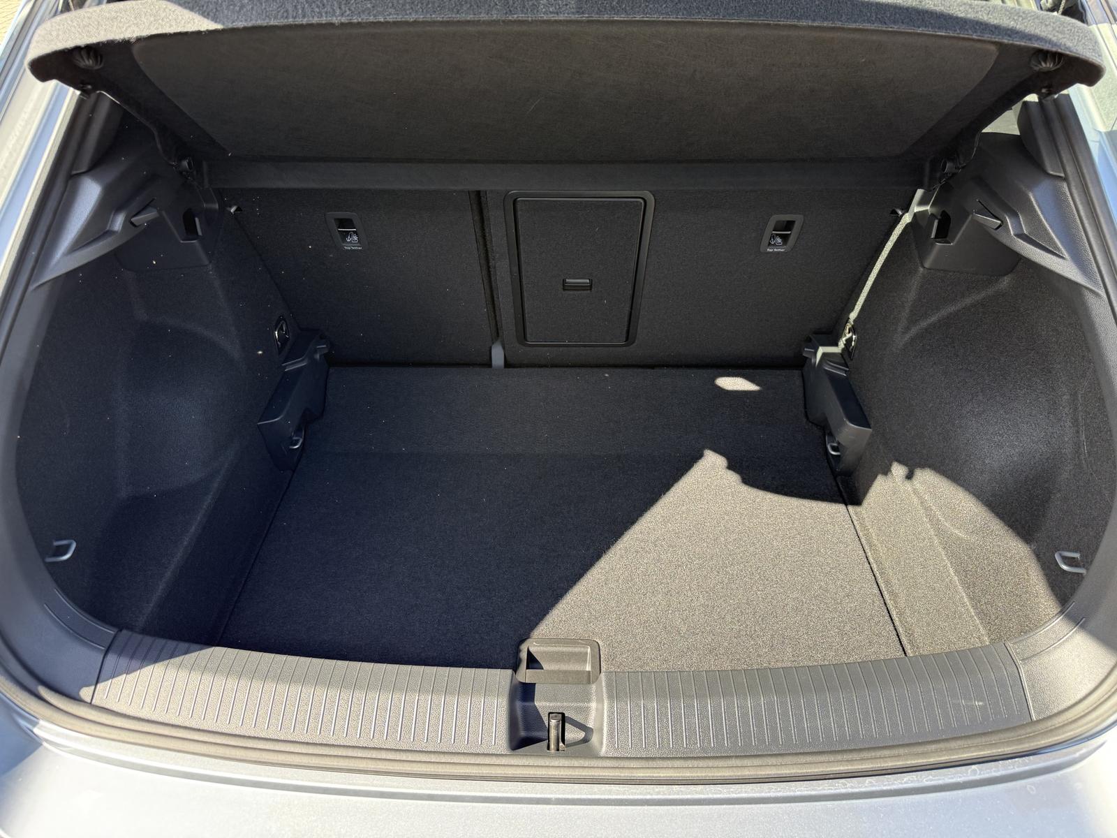 Volkswagen T-Roc R-Line,18-Zoll,IQ-Drive,R.Kam,Kessy,Side., миниатюра 12