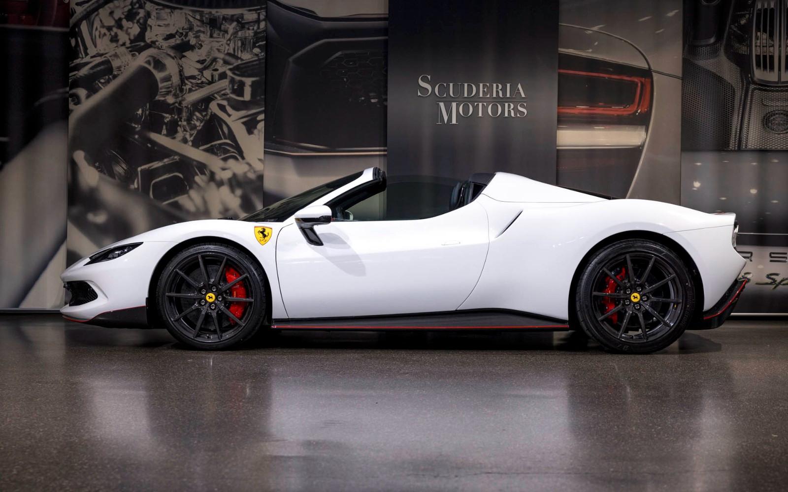 Ferrari 296 GTS | EXTRACAMPIONARIO | ASSETTO FIORANO