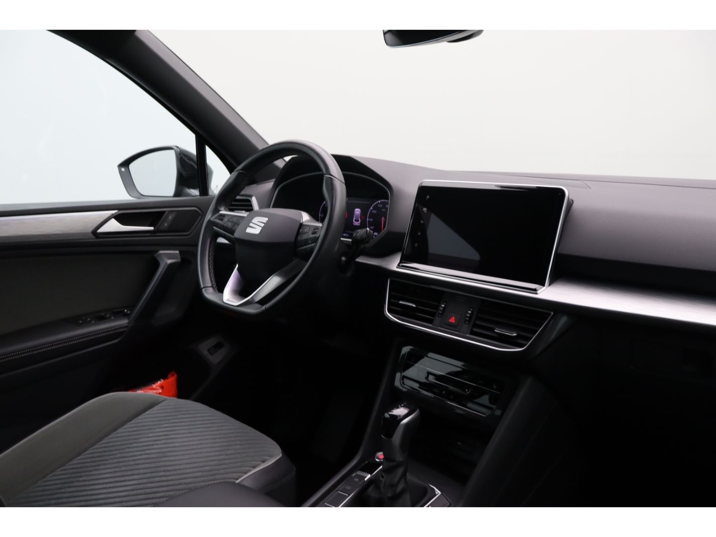 Fahrzeugabbildung SEAT Tarraco 2.0 AHK Schwenkbar ACC Navi SHZ